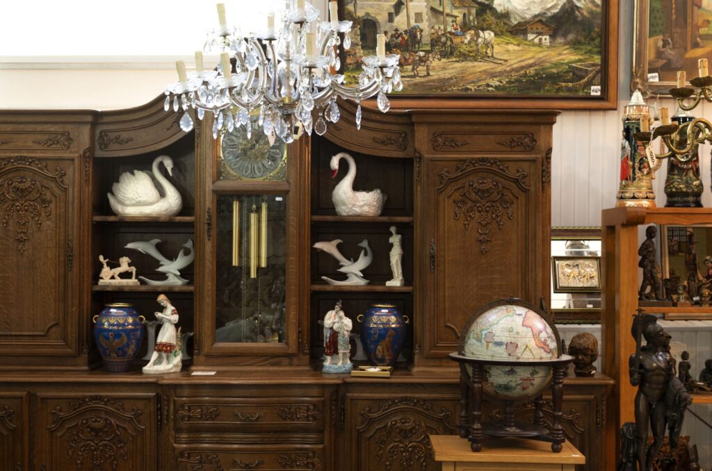 vintage furniture antique store scaled.jpg